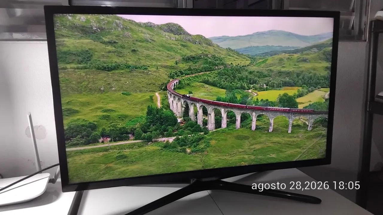 Tv smart Samsung 32"  - Foto 2