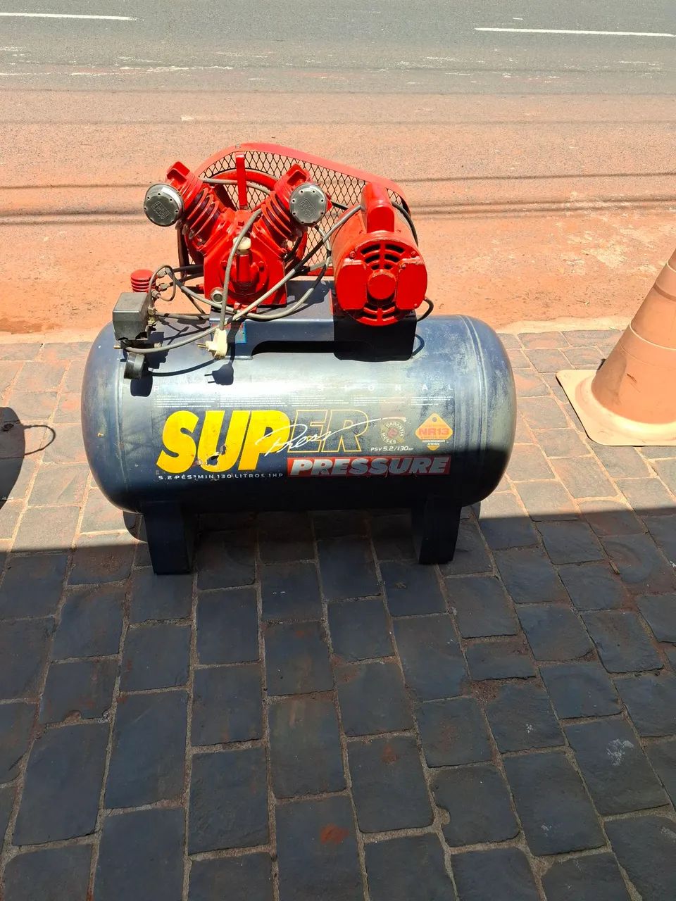 Compressor 