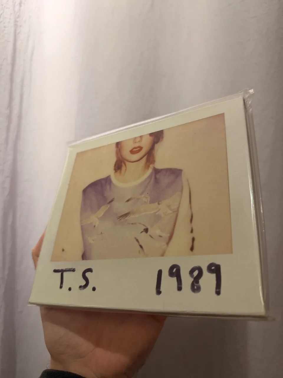 Taylor Swift RARO 1989 com Luva - Foto 2