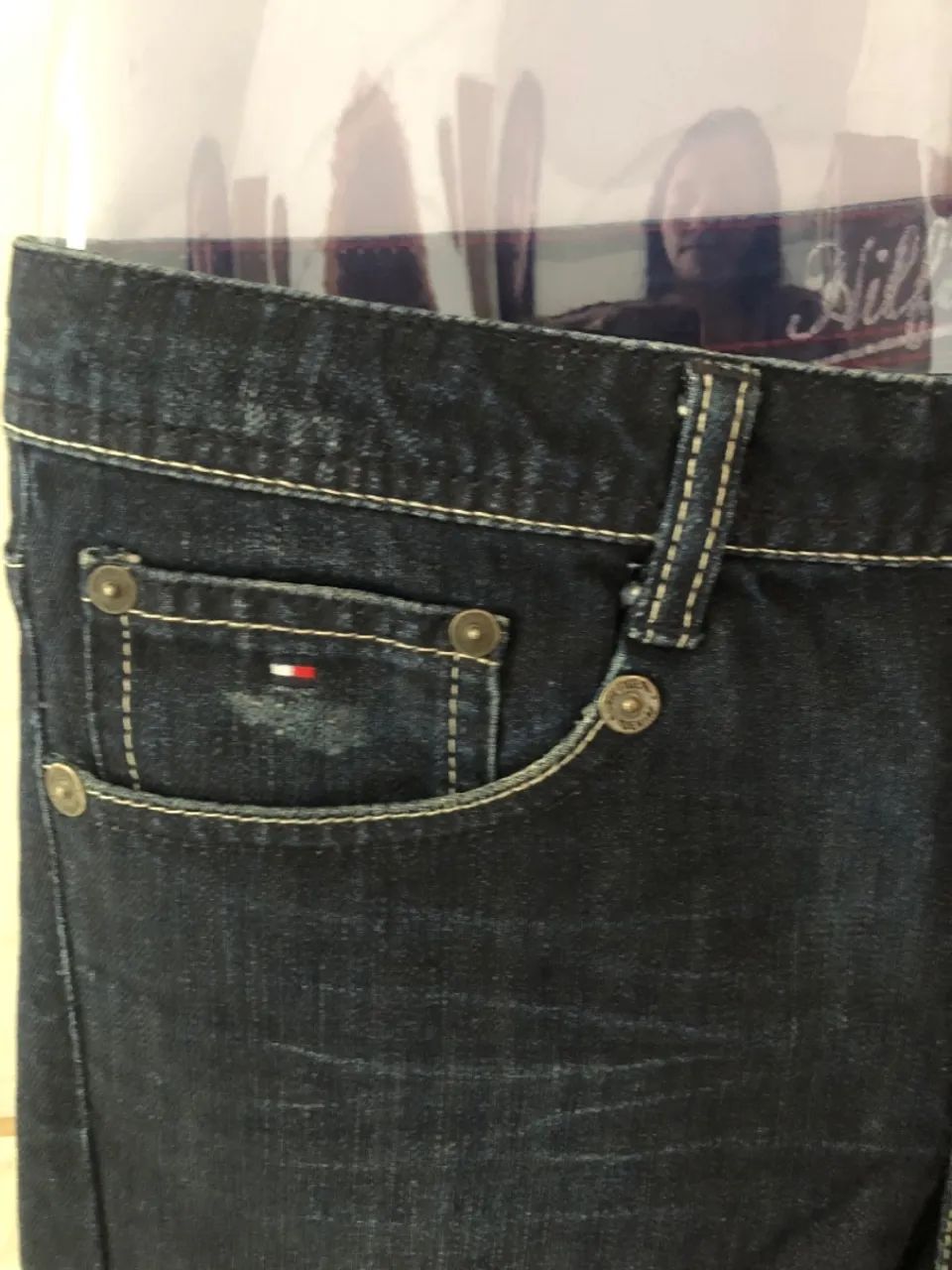 Calça jeans NOVA Tommy H.  - Foto 2