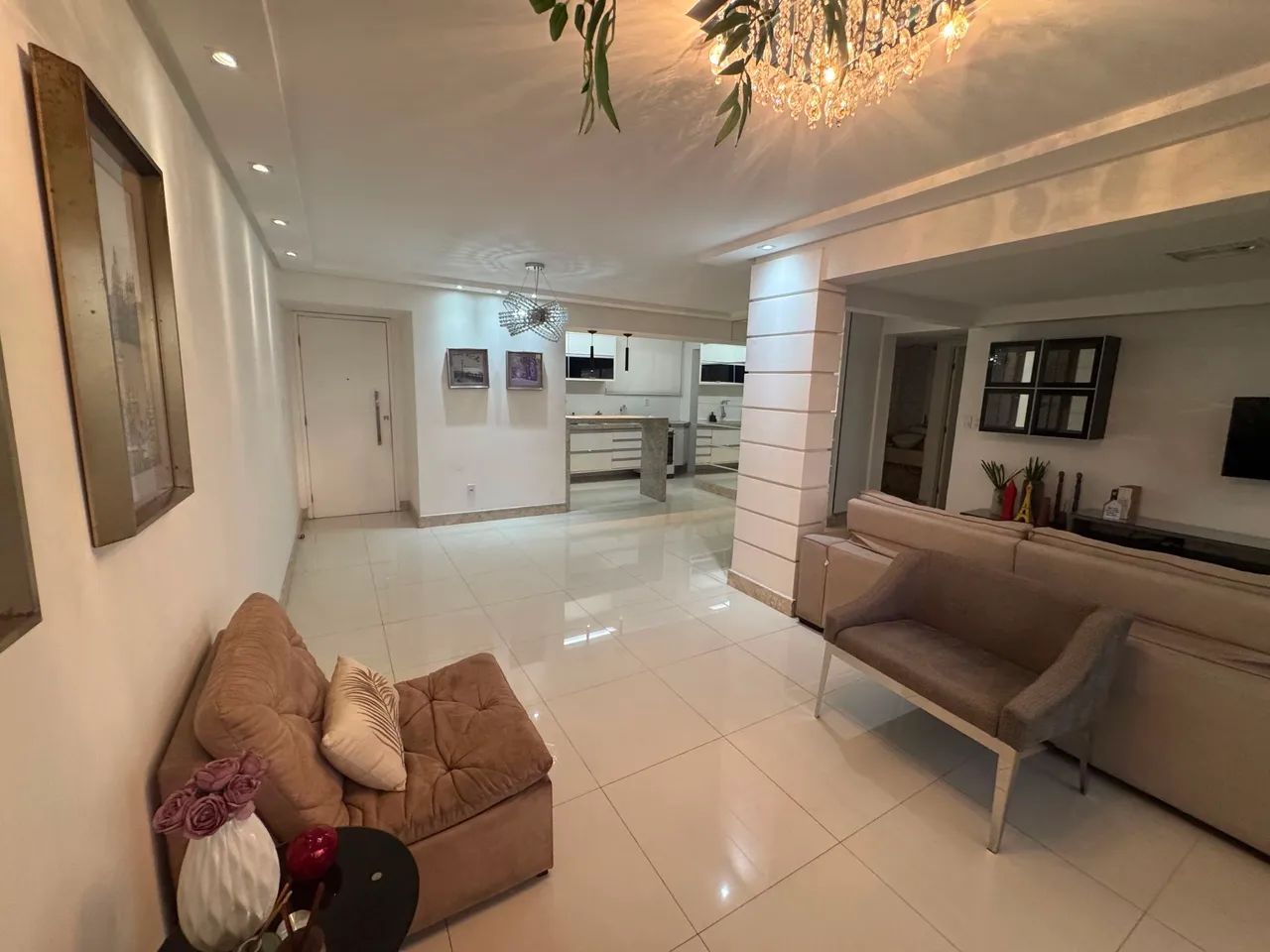 Lindo apto reformado 110m2 pronto para morar no Luzia - Foto 4