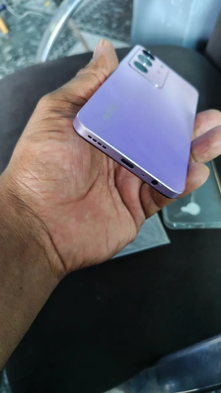 Realme c73 