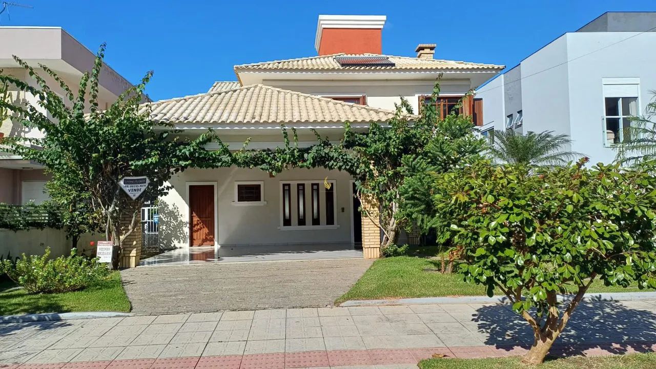 Casa com 5 dormitórios na melhor região da praia da Cachoeira do Bom Jesus. REF: 691 - Foto 2