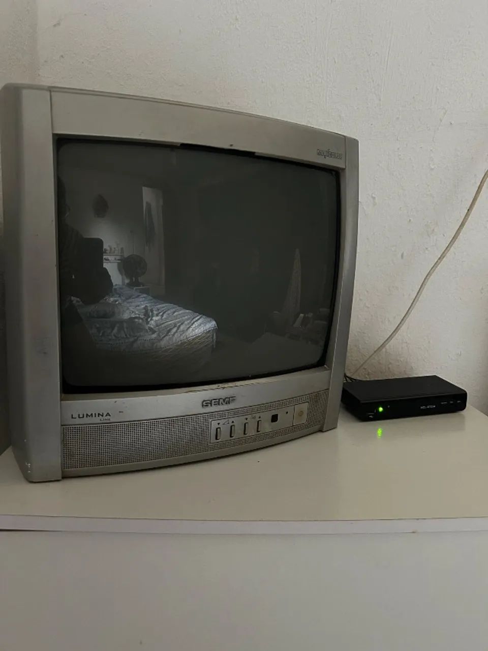 Tv de tubo 14 polegadas com conversor  - Foto 2