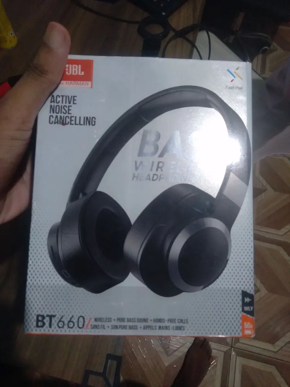 JBL Tune 660NC 