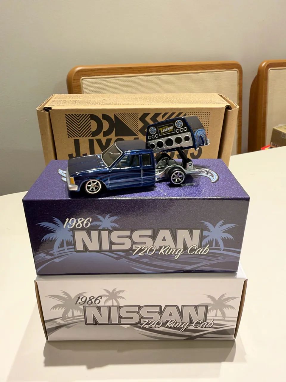 RLC ホットウィール 1986 日産 720 キングキャブ Hot Wheels RLC 1986 Nissan 720 King Cab Blue - Mattel Creations