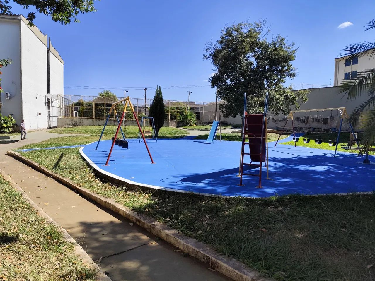 Apartamento dois quartos primeiro andar  - Foto 4