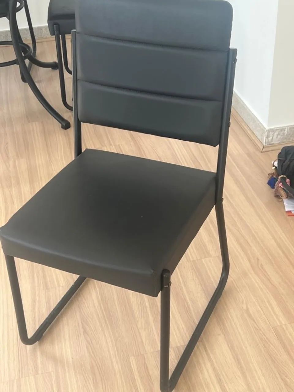 Mesa escritório com 6 cadeiras  - Foto 3