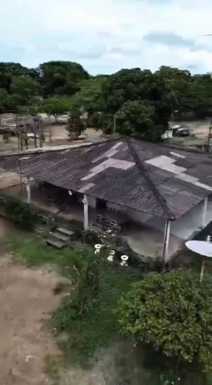 VENDO SÍTIO 45km da cidade - Foto 2