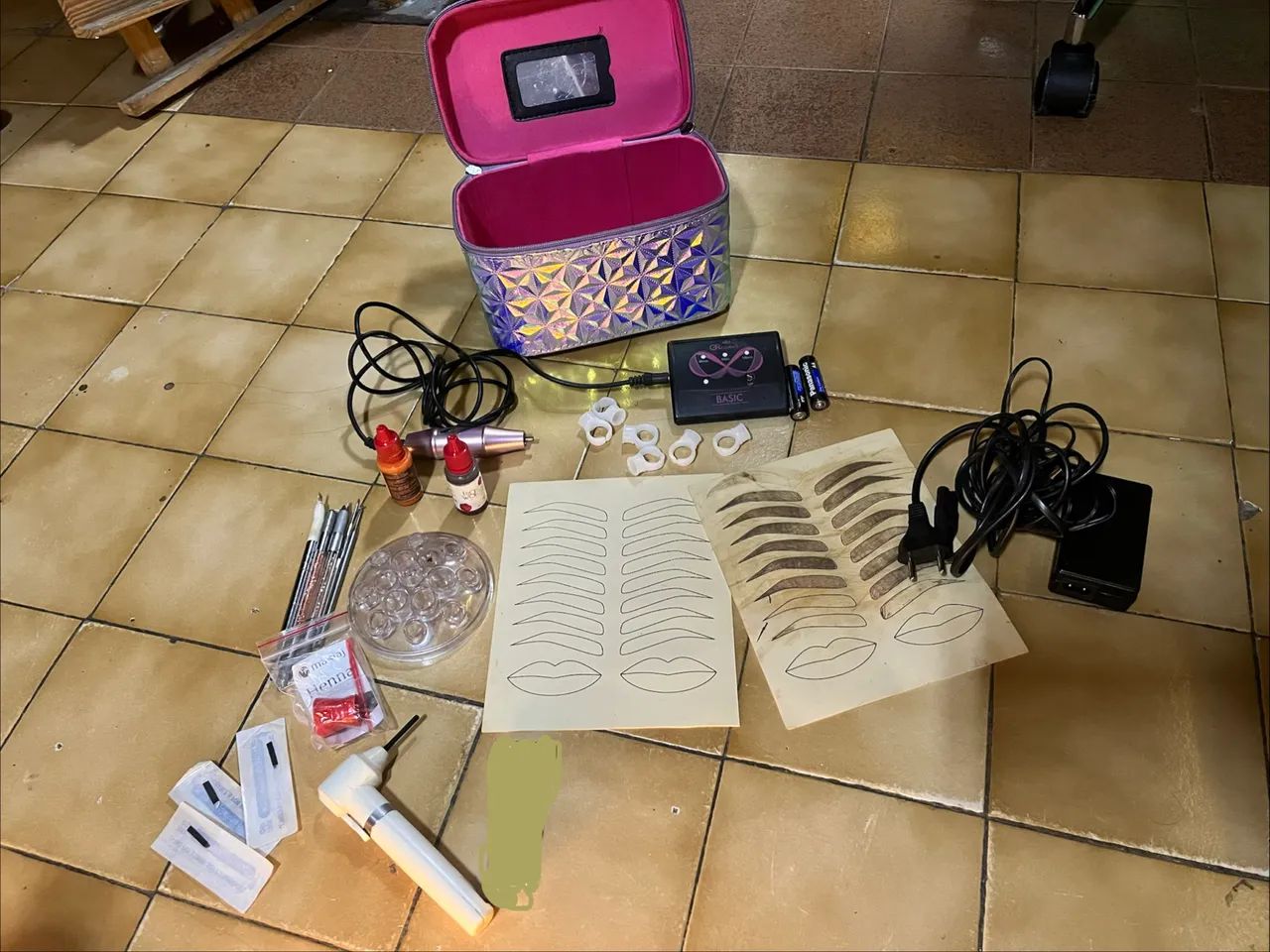 Kit Micropigmentação Sobrancelha e Lábios - Dermógrafo GR Colors Basic + Maleta - Foto 5