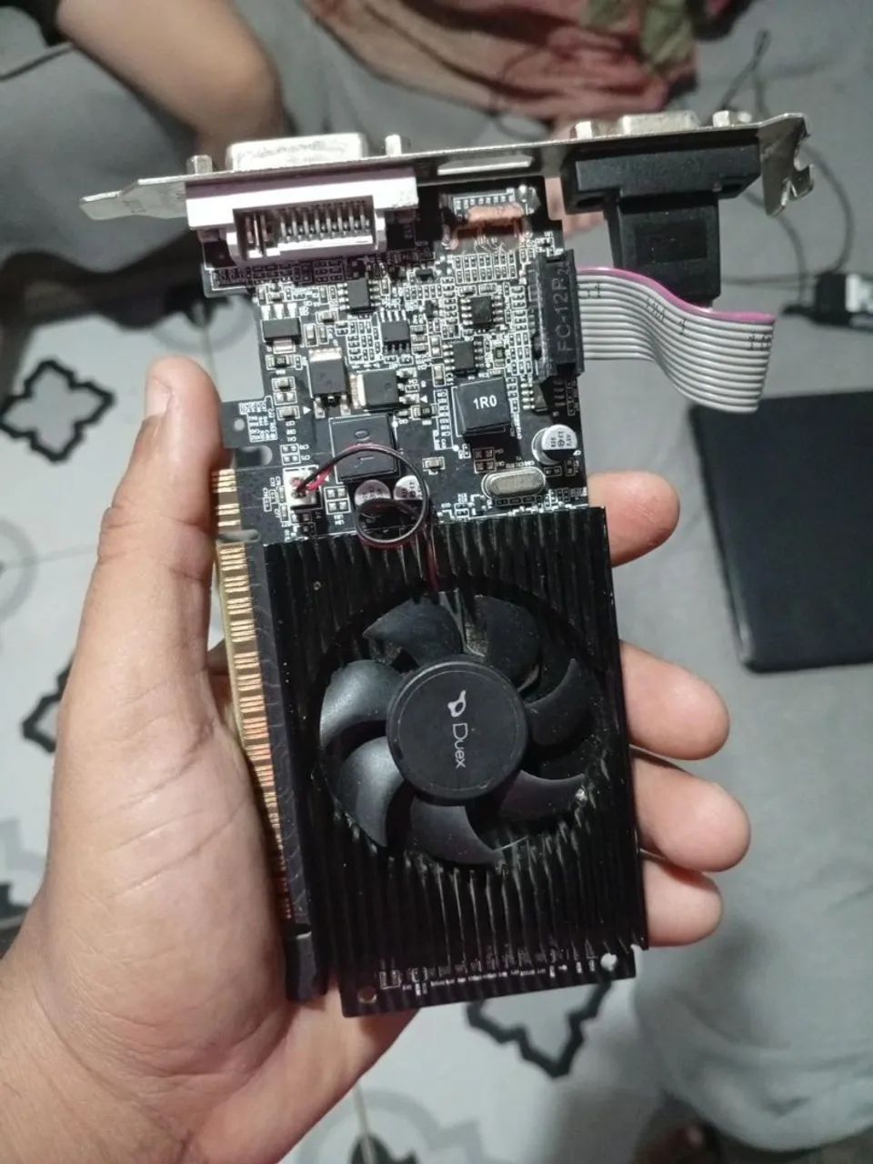 GT 610 (leia)