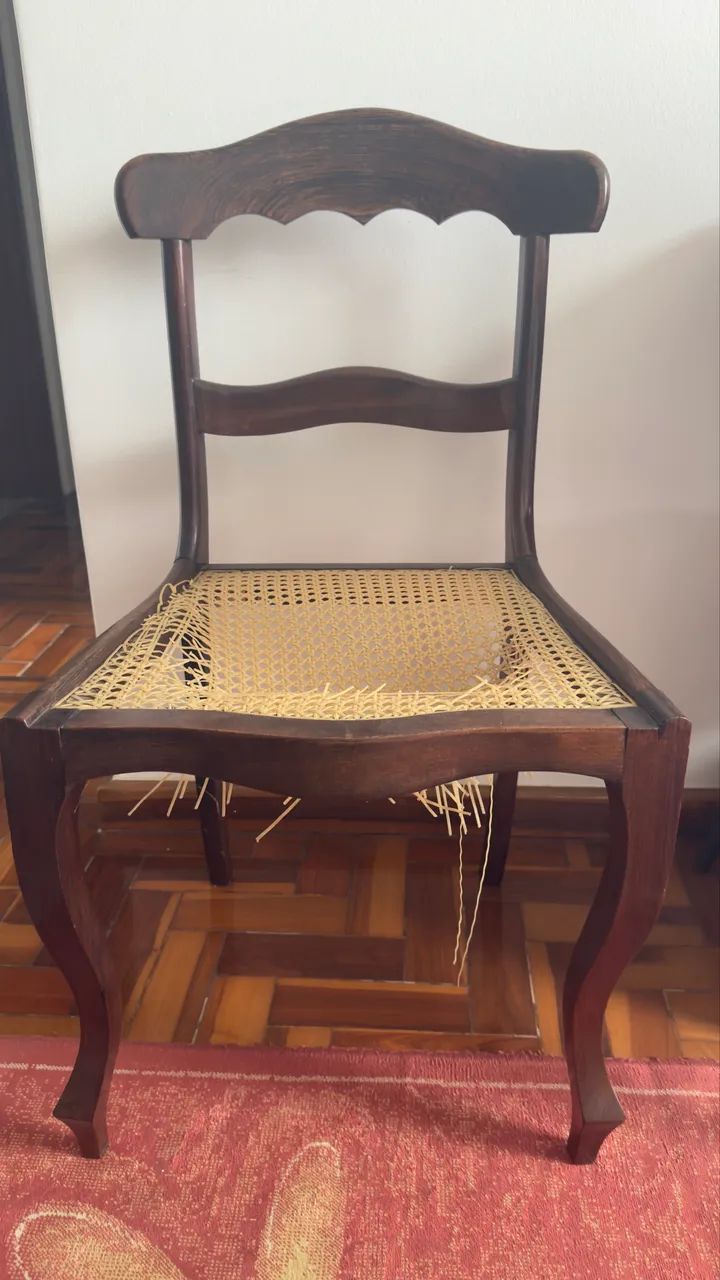 Par de cadeiras de madeira e palha antiguidade  - Foto 4