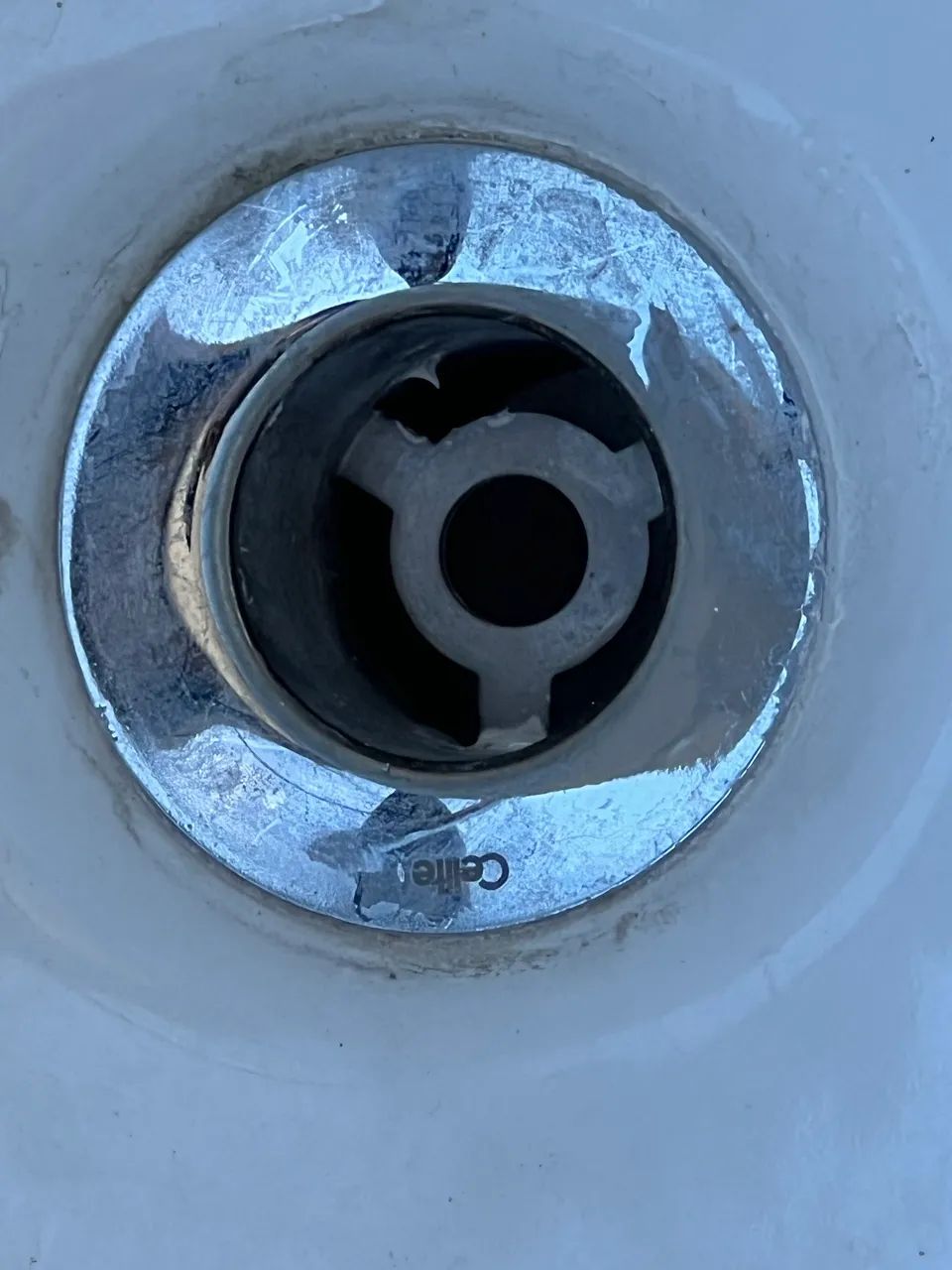 Tanque de coluna Deca, com válvula Celite e torneira (pouco uso) - Foto 4