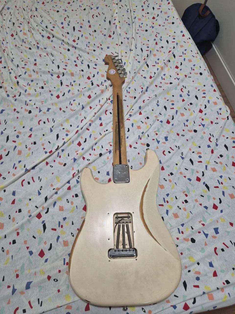 Guitarra Fender Stratocaster Americana URGENTE Standard  - Foto 4