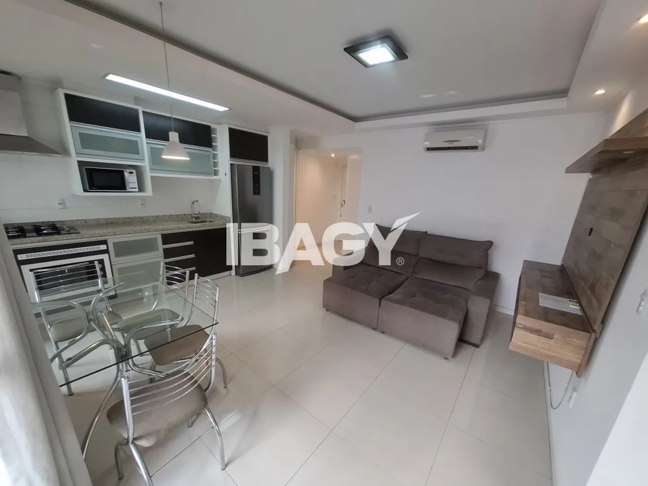 Excelente Apartamento 2 dormitório(s) em Abraão - Florianópolis - Foto 3