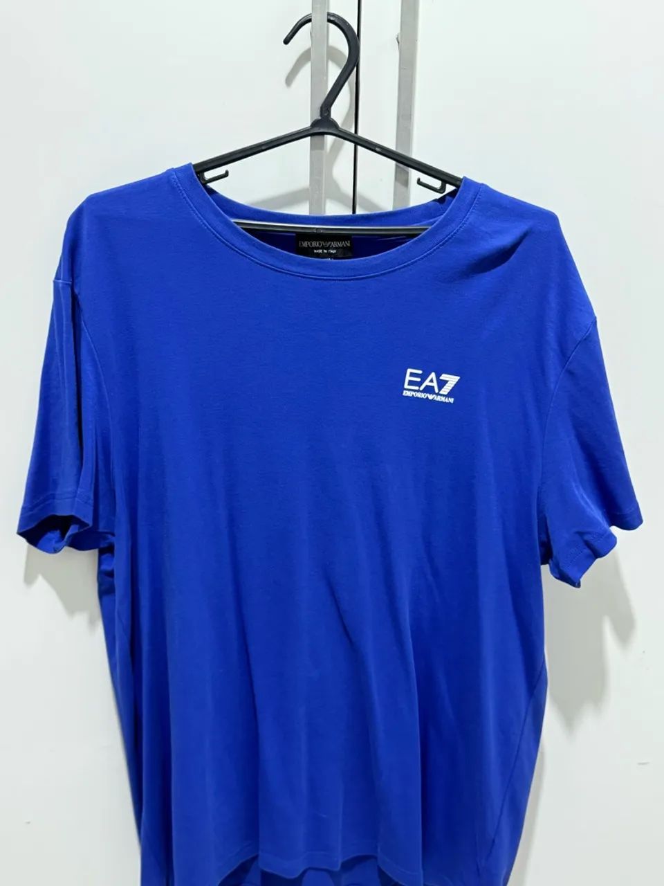 Vendo camiseta da Armani!!