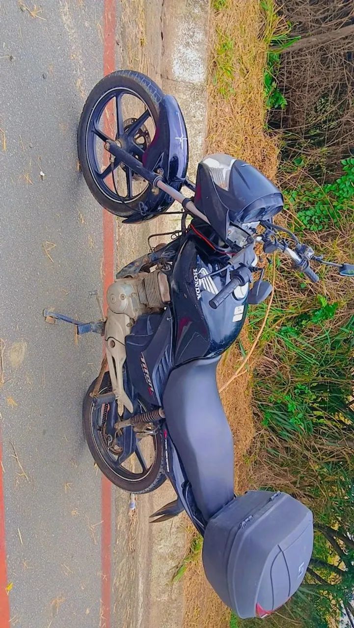 Honda titan 150 - Foto 3
