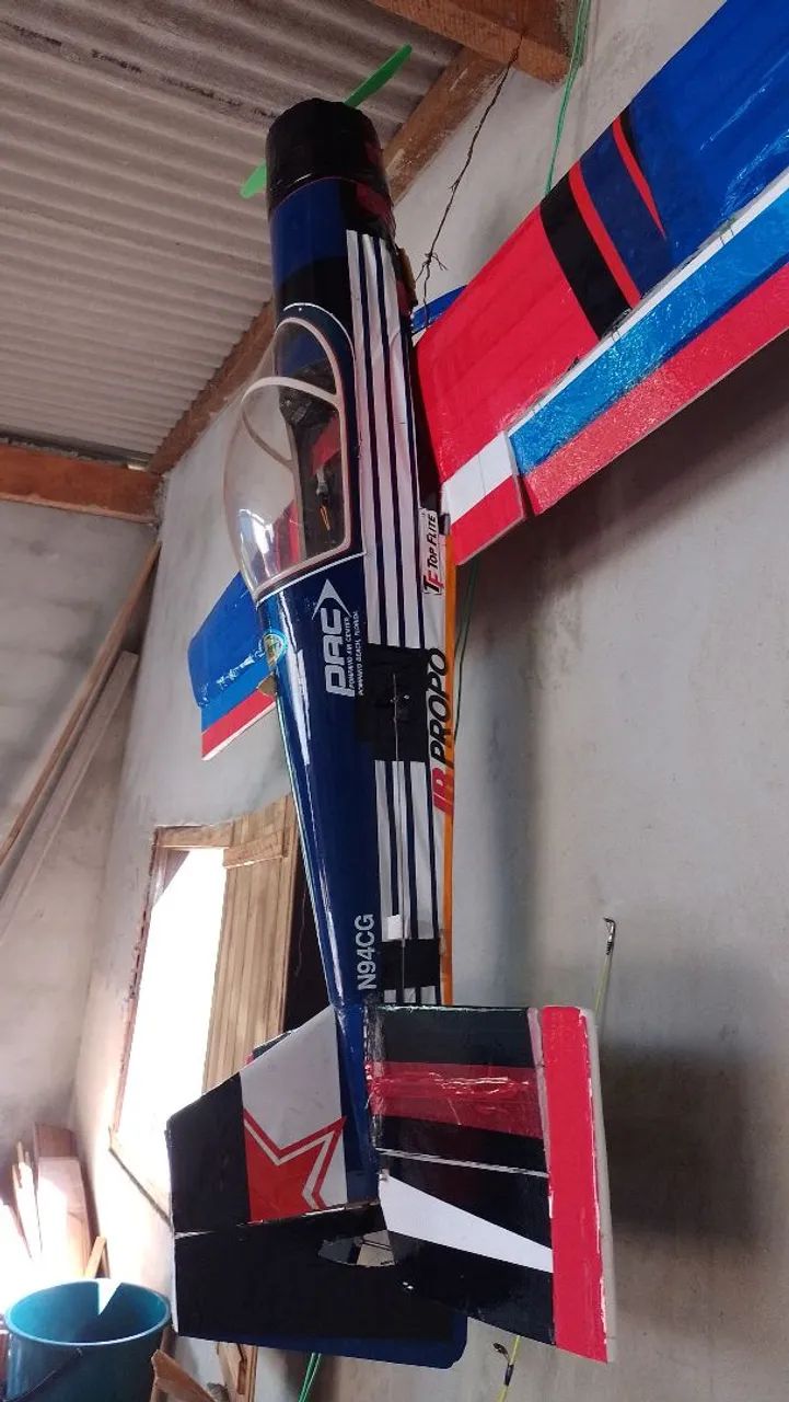 Aero modelo heletrico 