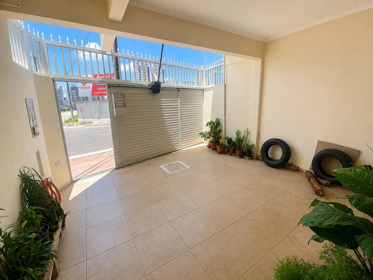 Sobrado com 3 dormitórios, a 200m da praia - Foto 5
