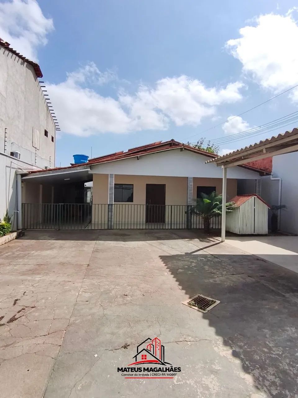 CASA À VENDA - BAIRRO BELA VISTA
