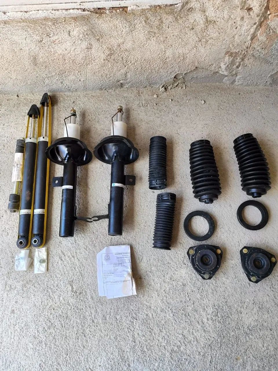 Kit 4 amortecedores Focus 2008 a 2013