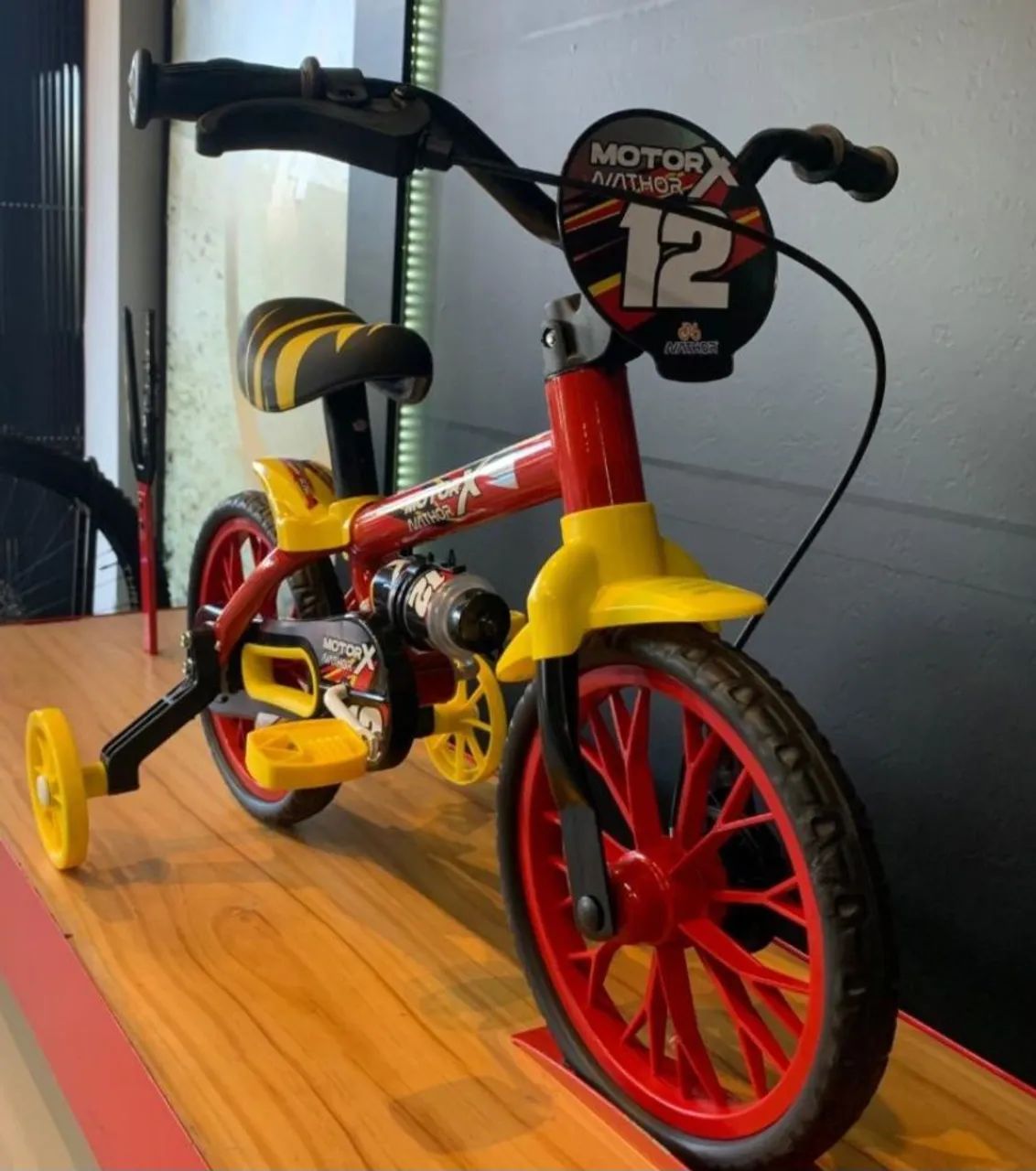 Bicicleta infantil, aro 12. - Foto 2