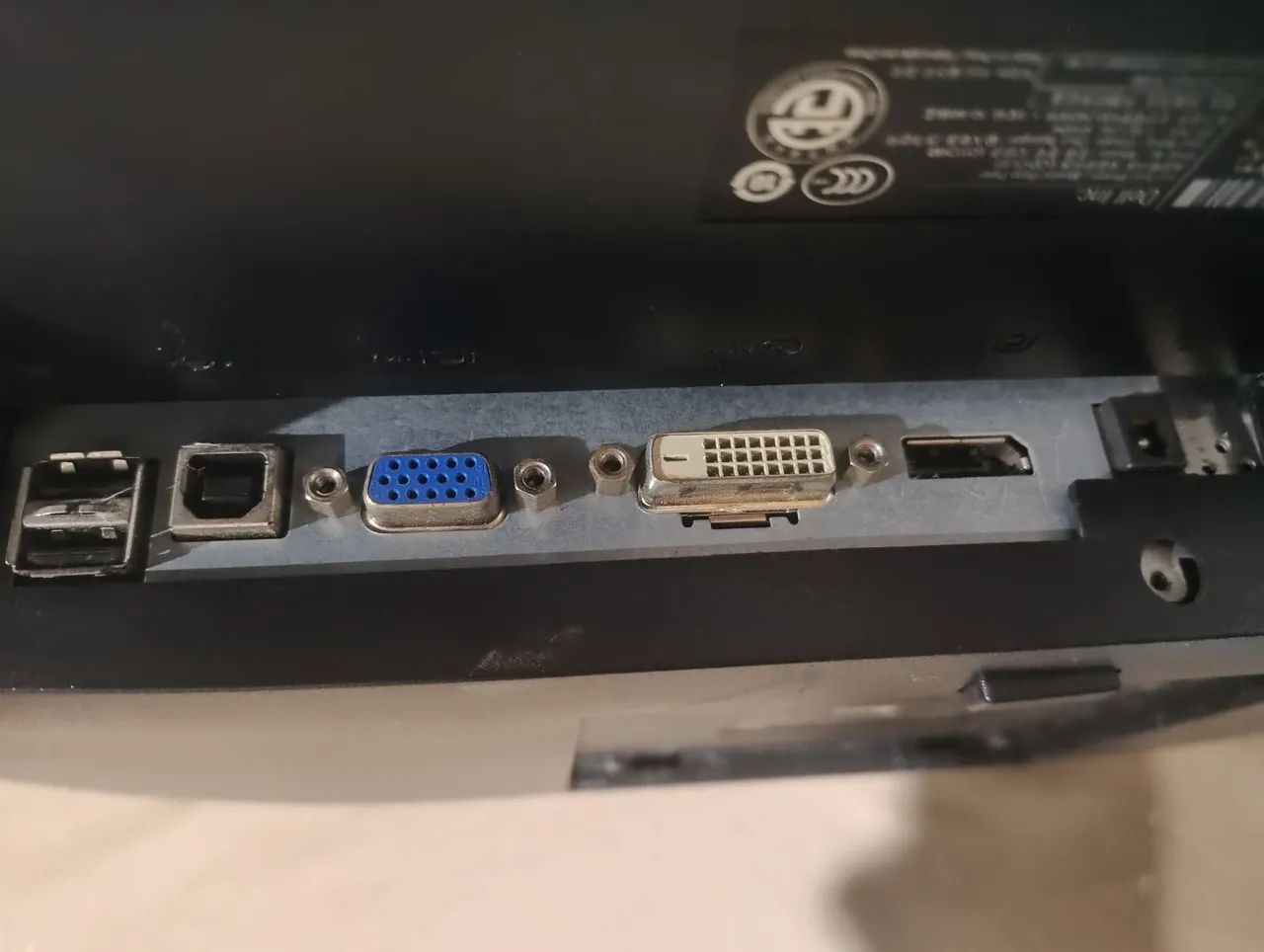 Monitor Dell 22, display port - Foto 3