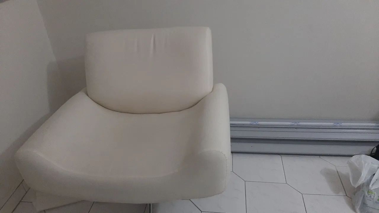 Poltrana de sala giratória - Foto 2