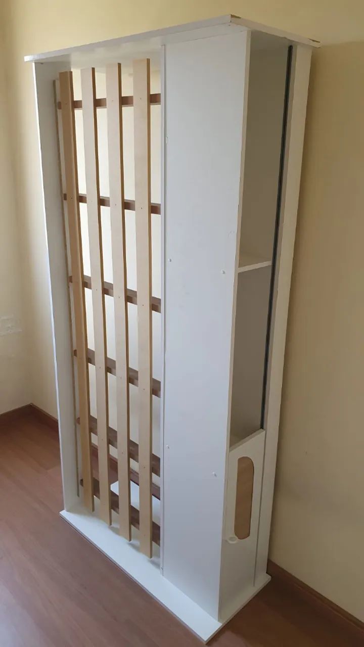 Cama Solteiro com nichos