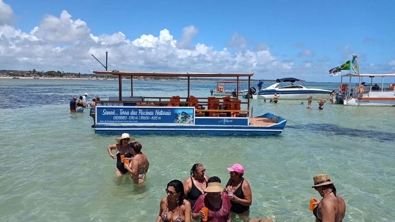 Jangada excelente para bar flutuante 