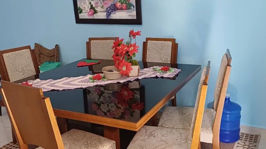 Vende se mesa de jantar 
