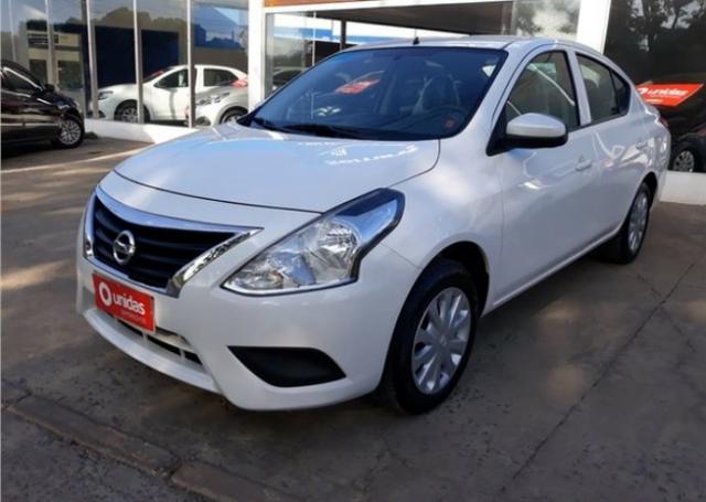Nissan Versa - Foto 4
