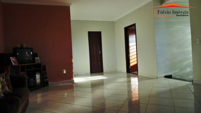 Excelente sobrado, aos pés do Park Way, 5 quartos, 2 suítes - Foto 15