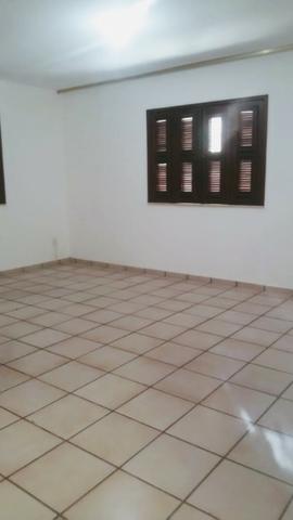 Alugo no São Francisco ao lado do Hiper Bompreço ( leia a descrição ) - Foto 3