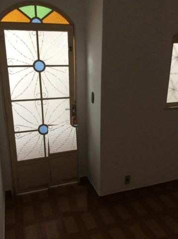 Casa com ediclua nos fundos pq santo antonio jacareí sp - Foto 3