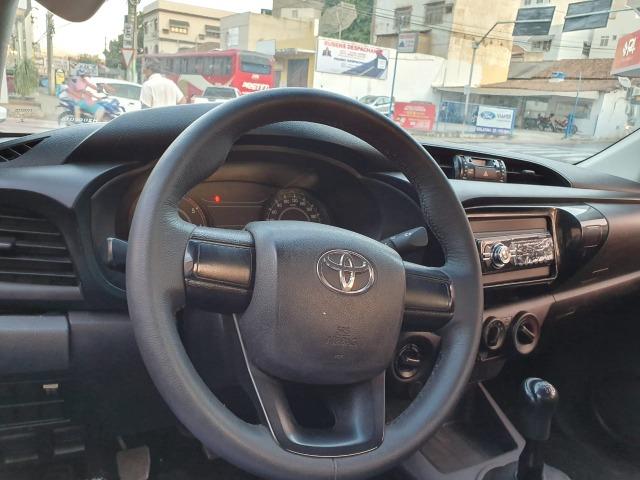 Toyota Hilux CS 4x4 -2017 - Foto 10