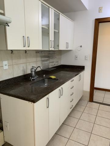 Vende-se Excelente Apartamento Semi-mobiliado no Eldorado Park - Foto 5