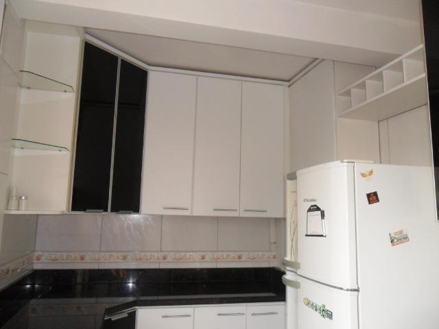 Apartamento Mobiliado, com 03 dormitórios - Água Verde - R$ 1.300,00 + taxas - Foto 10