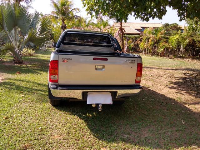 Hilux, ano 2010, 3.0, câmbio automático, modelo SRV - Foto 8