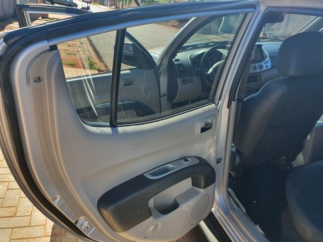 Mitsubishi triton l200 3.2 - Foto 9