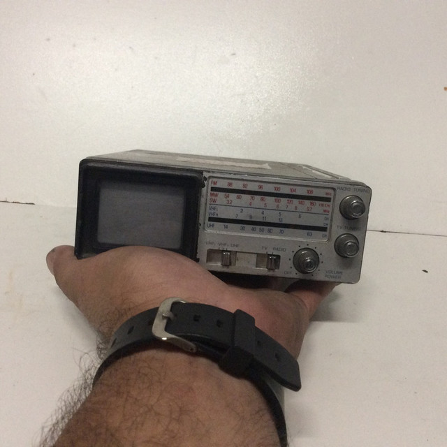 Mini tv antiga broksonic  - Foto 4