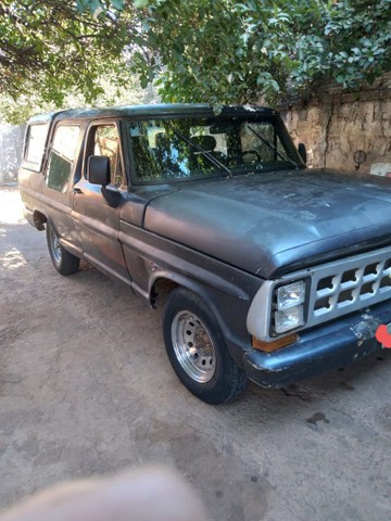 CARRO F1000