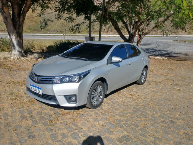 COROLLA GLI PARA PESSOAS EXIGENTE