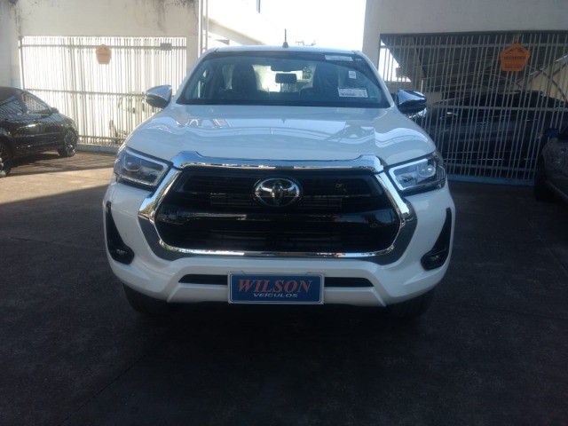 TOYOTA HILUX SRX 2.8 DIESEL 4X4 AUT. ANO: 21/21 0KM