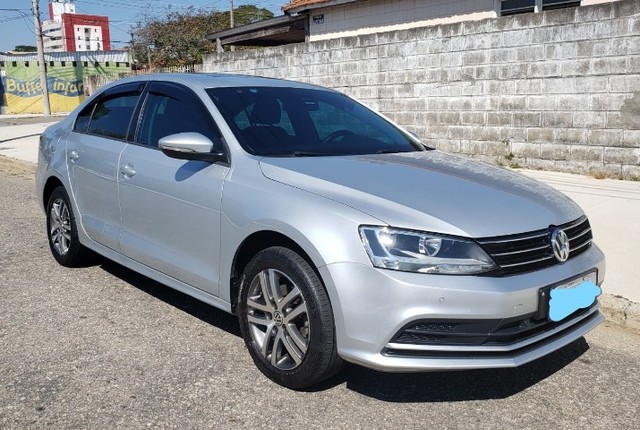 VOLKSWAGEN JETTA 2.0 8V COMFORTLINE AUTOMÁTICO 2015/2015 PRATA METÁLICO