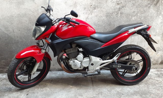 MOTO HONDA CB 300R FKEX ANO 2011