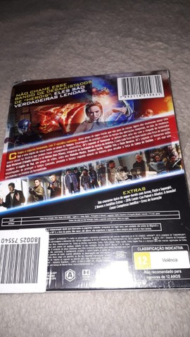 Blu ray lendas do amanhã (legends of tomorrow) 2ª temporada lacrada!!! - Foto 2