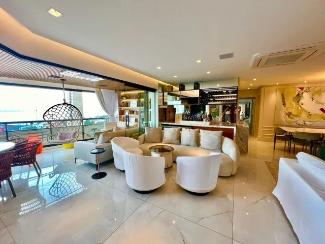 Mobiliado, 202m², 3 Suites, 3 vgs, Umarizal - Ed Montebianco