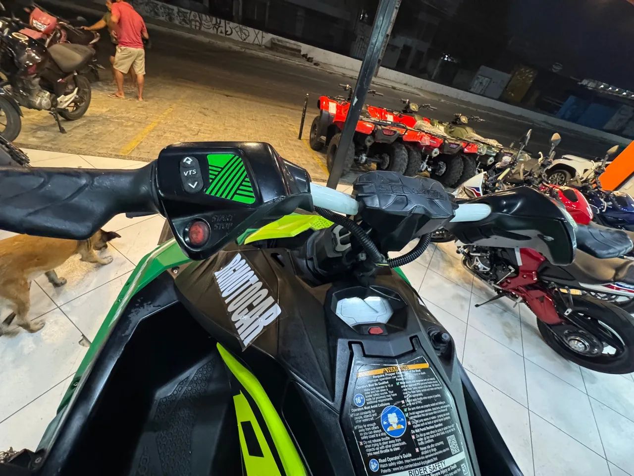 JET Ski sea doo ano 2021 Spark trixx - Foto 5