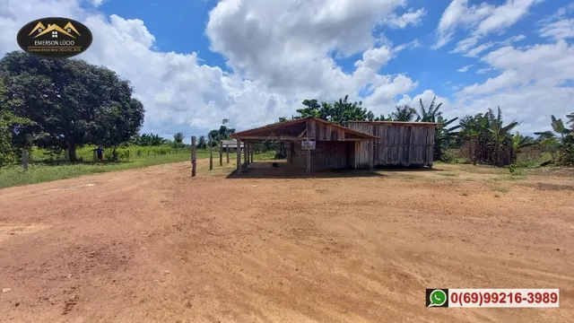 Sítio em boa Localização de Candeias do Jamari-RO